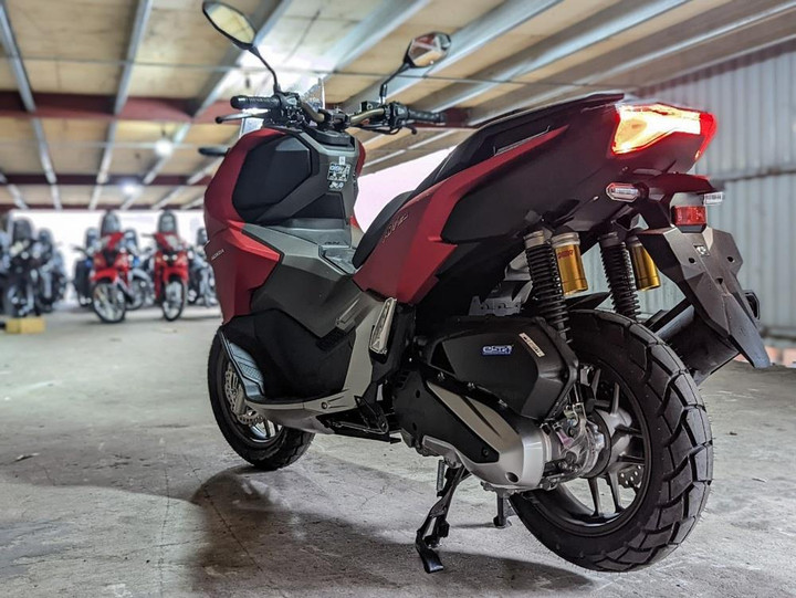 Những lựa chọn xe máy giá 100 triệu đồng - 13