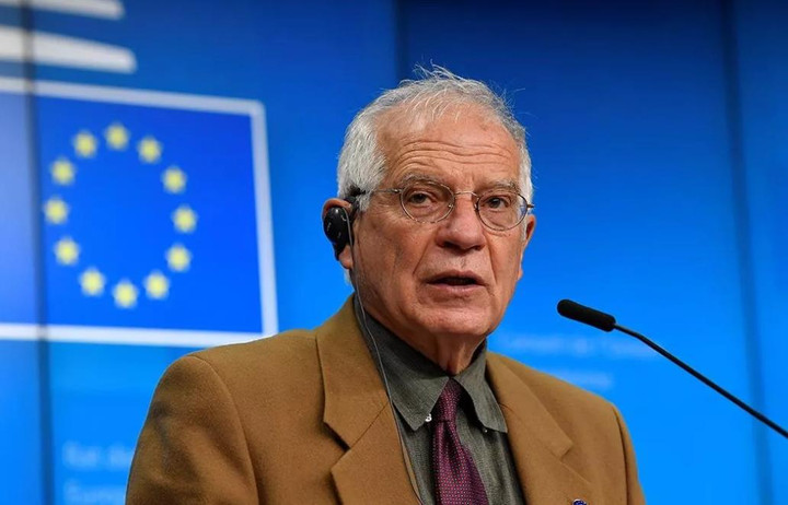 Quan chức EU phản đối đề xuất cấm thị thực đối với công dân Nga - 1