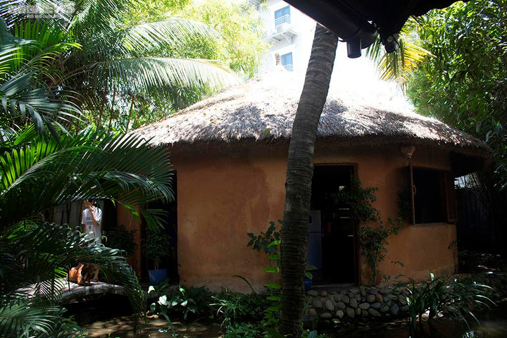 Johnny Trí Nguyễn tuổi 48 ở nhà lá, tìm vui trong võ đường - 7