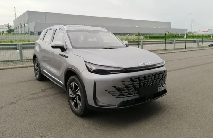 Beijing X7 sắp có thêm phiên bản mới, rộng cửa về Việt Nam - 1