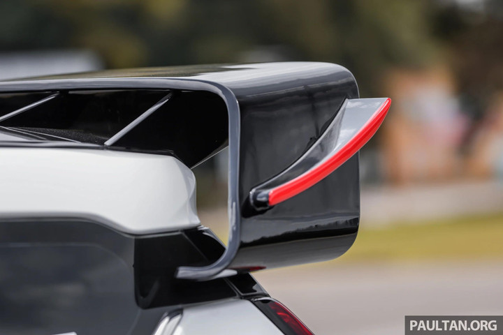 Mitsubishi Xpander phiên bản xe đua độc nhất thế giới - 6