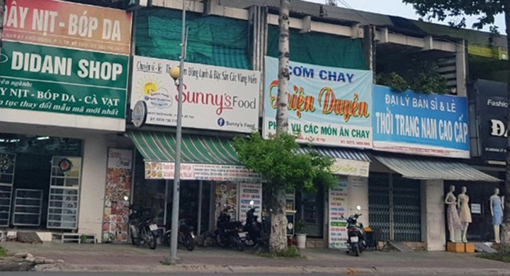 Nhiều cán bộ về hưu không trả nhà công vụ ở vị trí ‘đất vàng’ - 1