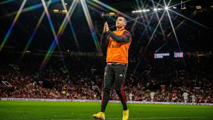 Ronaldo phải làm quen với ghế dự bị ở Man Utd - 1