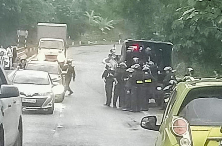 Hoà Bình: Truy bắt kẻ sát hại mẹ vợ, chém 3 người thân - 2