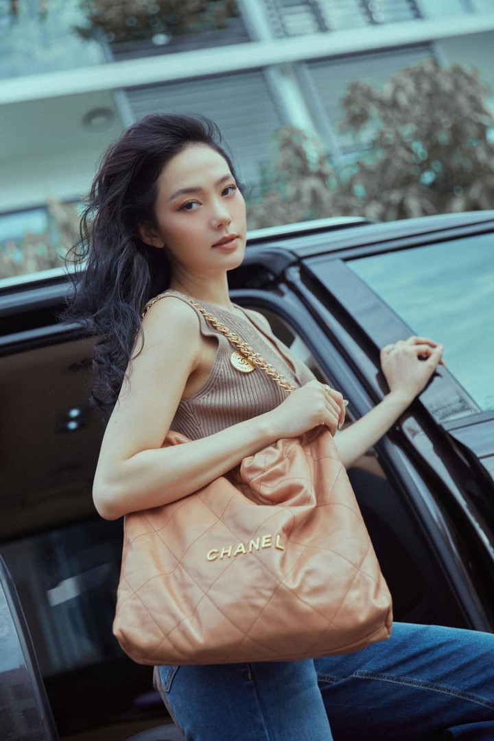 Bị đạo diễn Vũ Ngọc Đãng hỏi khó, Minh Hằng trả lời khiến nhiều người bất ngờ - 1