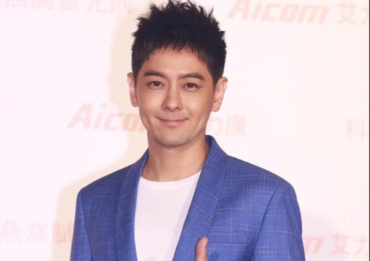 Bộ 3 nam chính Thiên long bát bộ: Người về quê ‘hoàn lương’, người gặp sóng gió - 4