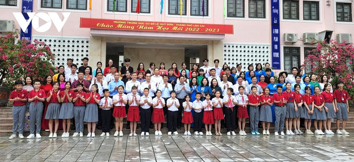 Thủ tướng Phạm Minh Chính thăm cụm liên trường tại tỉnh Lào Cai - 3