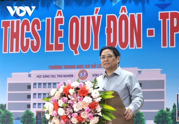 Thủ tướng Phạm Minh Chính thăm cụm liên trường tại tỉnh Lào Cai - 5