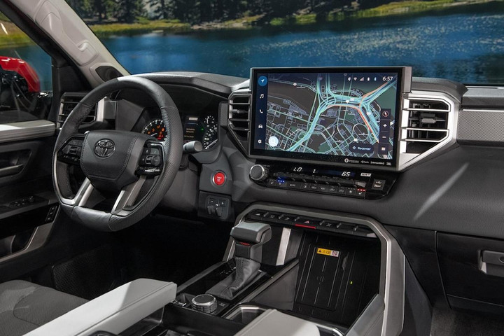 'Soi' 7 hệ thống giải trí tốt nhất trên ô tô hiện nay - 9