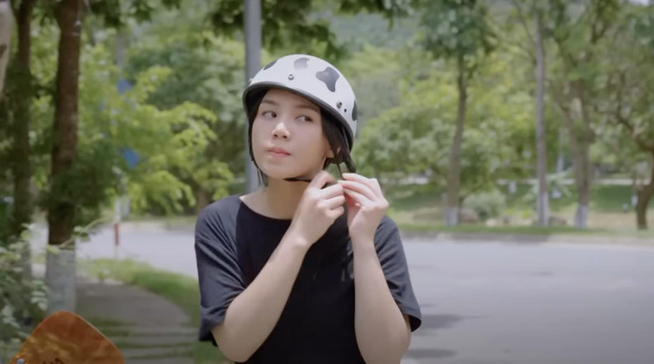 'Gara hạnh phúc' tập 10: Quỳnh Kool 'nóng mặt' khi thấy Bình An ôm chị sếp - 3