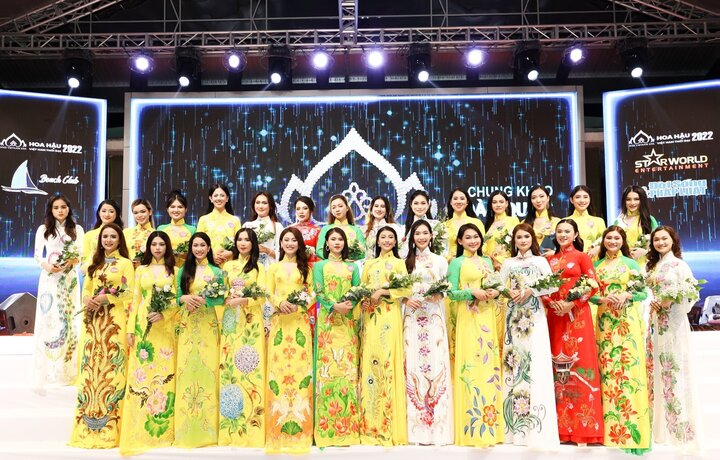 Hoa hậu Ngọc Hân rạng rỡ ngồi ghế giám khảo chấm thi sắc đẹp - 6