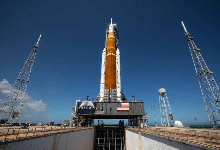 NASA bất ngờ hoãn phóng tàu chinh phục Mặt Trăng Artemis 1 - 1