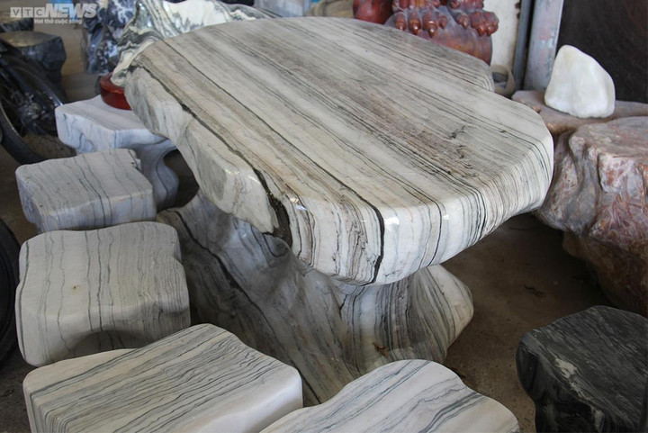 Ảnh: Những tuyệt phẩm bằng đá giá hàng trăm triệu đồng - 13