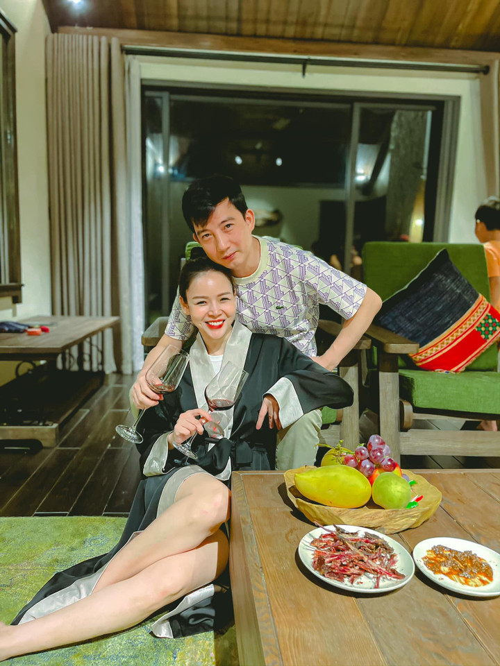 Nhan sắc đời thực gợi cảm không kém trên phim của Diễm Hương 'Gara hạnh phúc' - 8