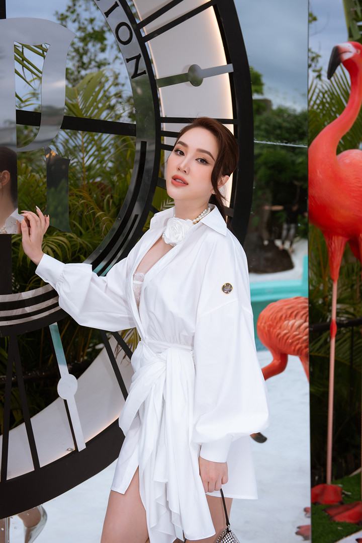 Bảo Thy: 'Từ khi làm mẹ, tôi chỉ muốn dành hết thời gian cho gia đình' - 2