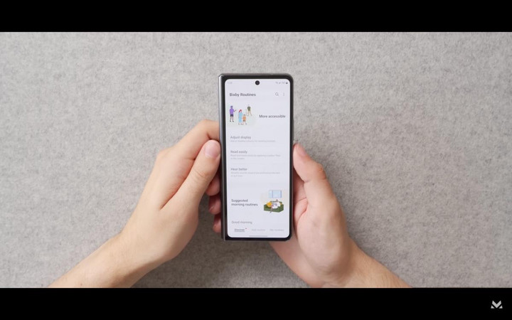 Samsung Galaxy Z Fold4 chạy hệ điều hành Windows trông sẽ thế nào? - 4