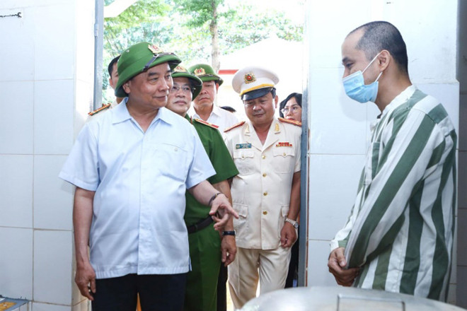 Chủ tịch nước Nguyễn Xuân Phúc ân giảm án tử hình cho 10 bị án - 1