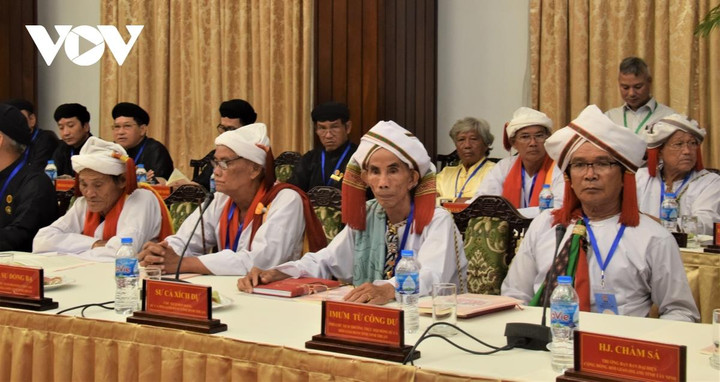 Thủ tướng: Đồng bào có đạo là bộ phận máu thịt của đại đoàn kết toàn dân tộc - 2