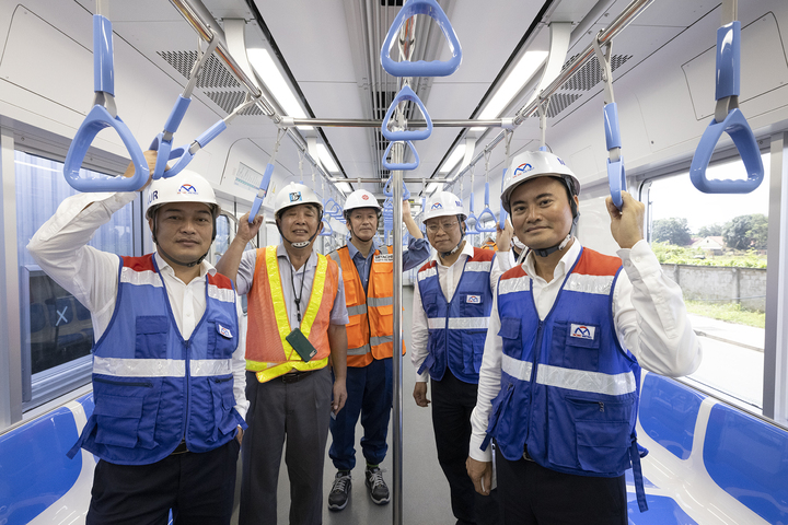 TP.HCM: Chạy thử đoàn tàu Metro số 1 Bến Thành - Suối Tiên - 3