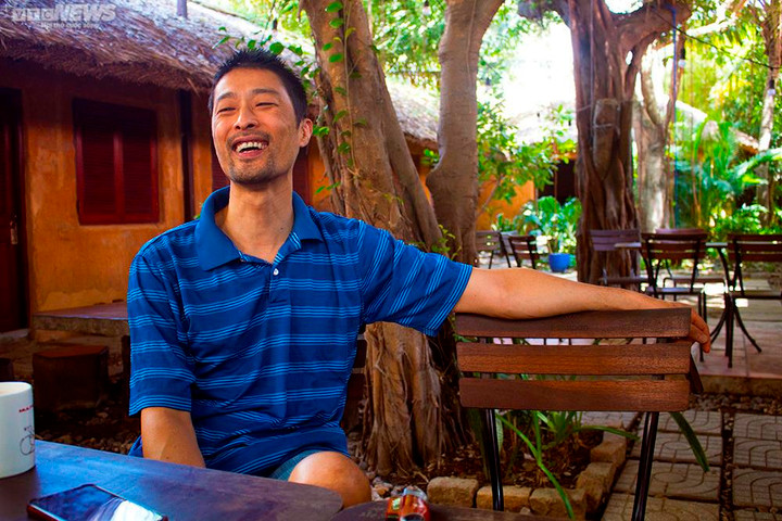 Johnny Trí Nguyễn: 'Ai cũng sợ bị già đi nhưng tôi thì không' - 2