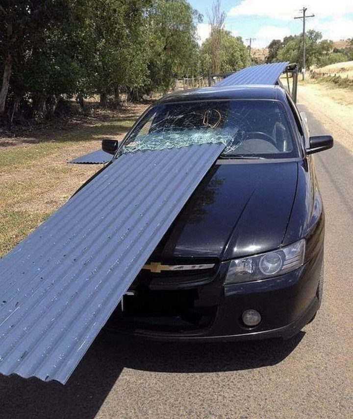 Thót tim với loạt tình huống 'của đi thay người' khiến 'ông bà gánh còng lưng' - 2