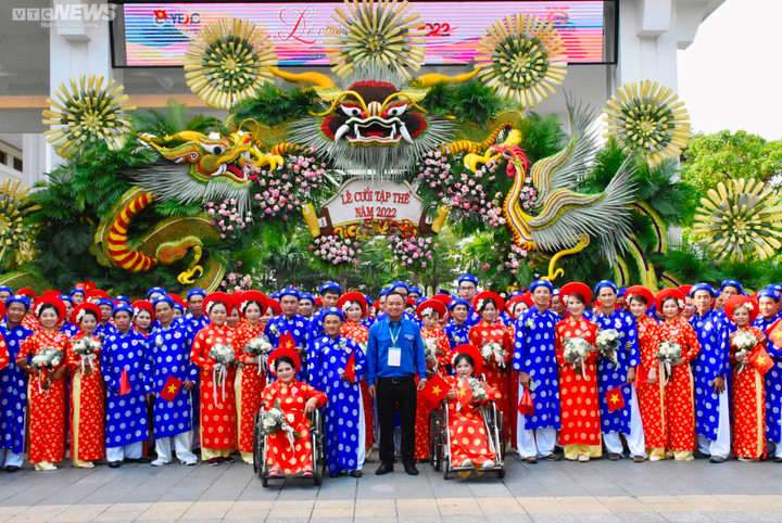 TP.HCM: 100 cặp đôi rạng rỡ trong đám cưới tập thể đúng ngày Quốc khánh 2/9 - 12