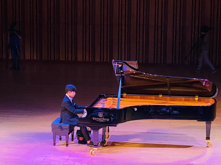 Tạo động lực phát triển cho những tài năng piano trẻ trong tương lai - 4