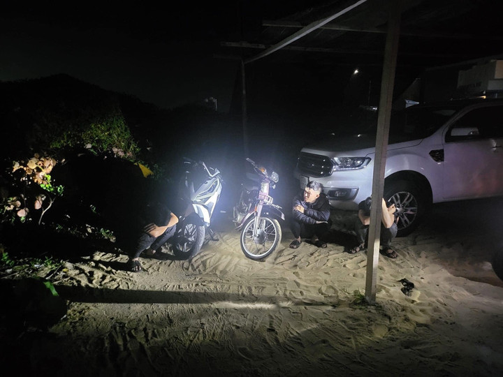 Bình Định: Hơn 40 thanh, thiếu niên tụ tập đua xe, gây náo loạn đường phố - 1