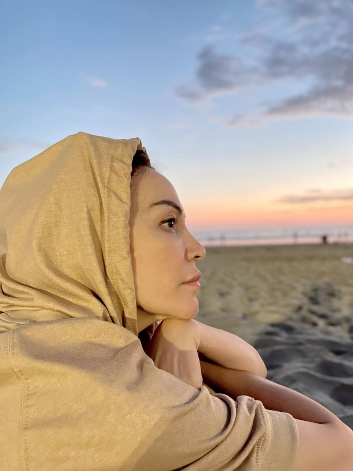 Sao Việt 4/9: Diva Hồng Nhung khoe cơ bụng săn chắc ở tuổi 52 - 7