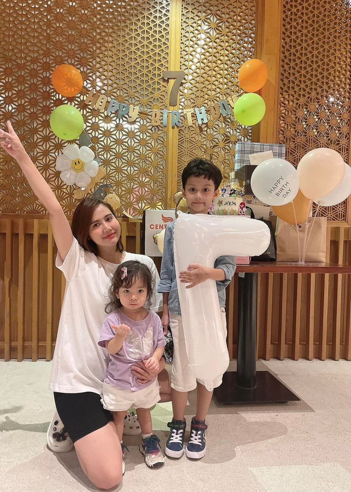 Sao Việt 5/9: 'Ông bầu' Phước Sang tươi tắn sau thời gian ở ẩn vì vỡ nợ - 10