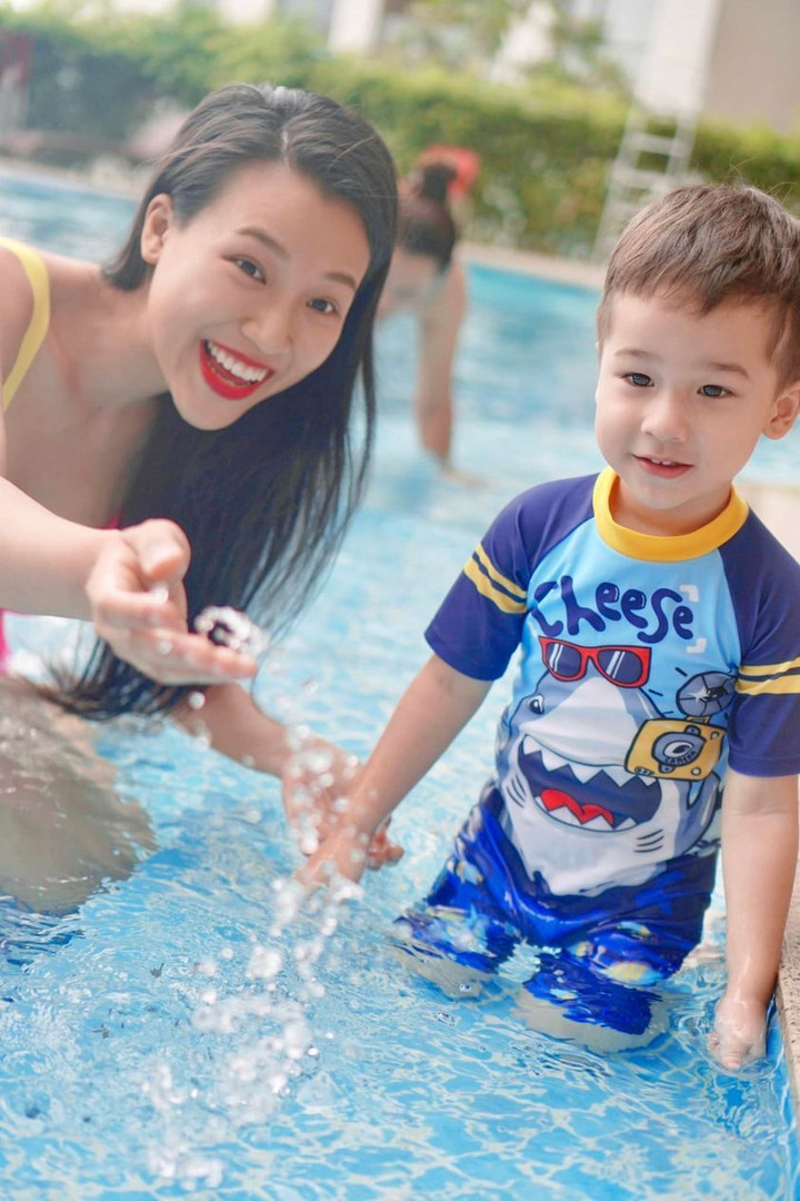 Sao Việt 5/9: 'Ông bầu' Phước Sang tươi tắn sau thời gian ở ẩn vì vỡ nợ - 8