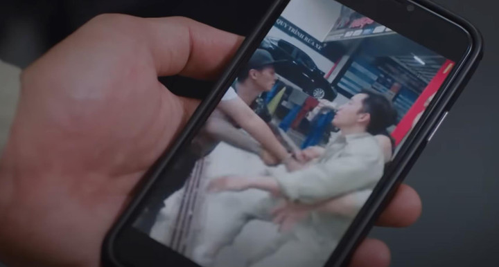 'Gara hạnh phúc' tập 13: Sơn Ca lừa ông nội ký giấy bán nhà - 4