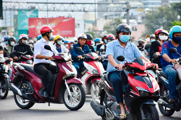 Người dân TP.HCM tham gia giao thông dịp Tết cần lưu ý gì? - 2