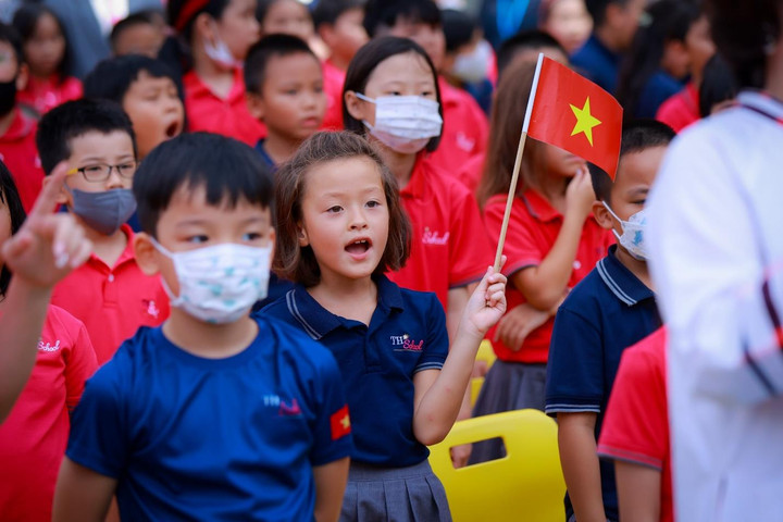 TH School khai giảng năm học mới, khai trương cơ sở thứ ba ở Nghệ An - 2