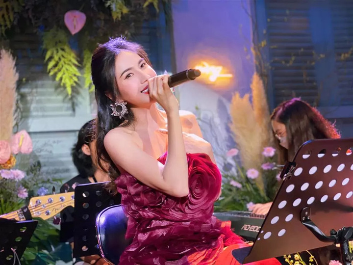 Bị Nathan Lee 'mắng' khi 'hát chùa' ca khúc, Thuỷ Tiên nói gì? - 2