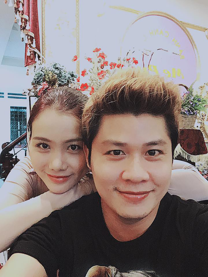 Nhạc sĩ Nguyễn Văn Chung bị nói 'vô tâm, bám váy mẹ', vợ cũ lên tiếng minh oan - 1