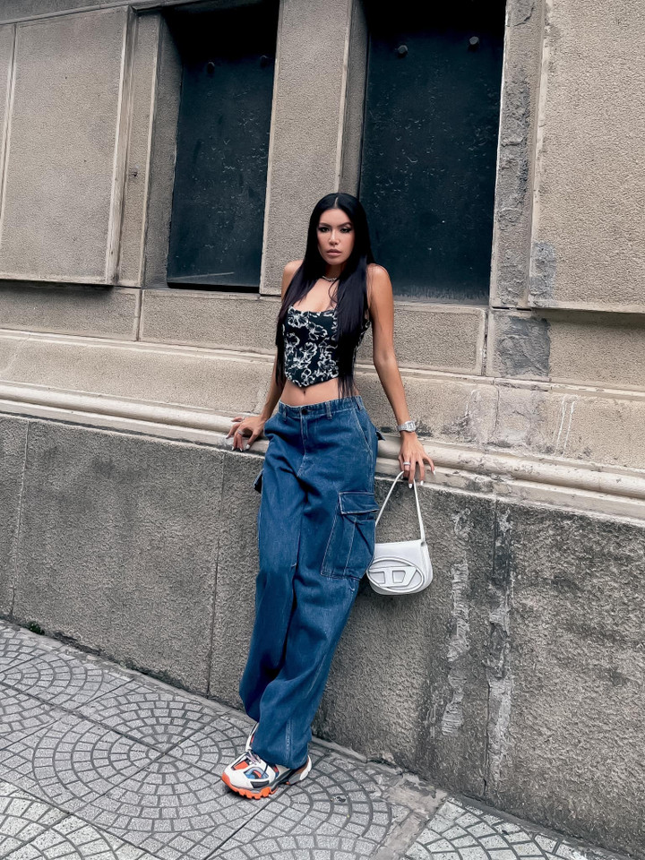 Sao Việt 7/9: Lệ Quyên sắm thêm nhẫn kim cương siêu to - 8