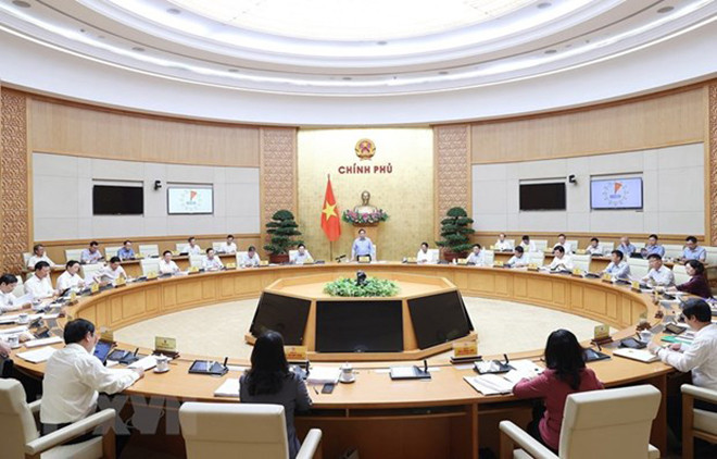 Thủ tướng: Xây dựng kịch bản tăng trưởng, lạm phát để thích ứng - 2