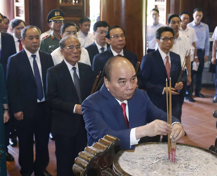 Chủ tịch nước dự Lễ kỷ niệm 120 năm ngày sinh Tổng Bí thư Lê Hồng Phong - 4