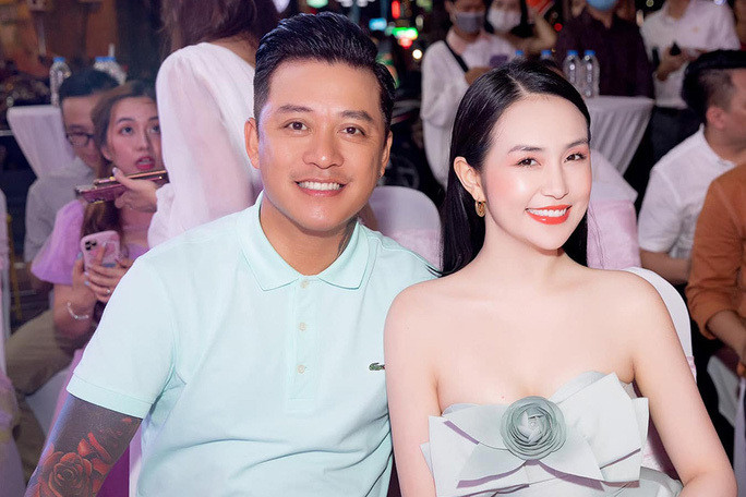 Chuyện tình chia tay rồi lại tái hợp của Tuấn Hưng và vợ CEO kém 12 tuổi - 4