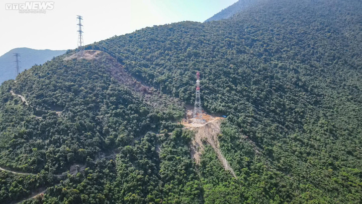 Hiểm họa sạt lở đất trong quá trình thi công đường điện Vũng Áng - Quảng Trạch - 8