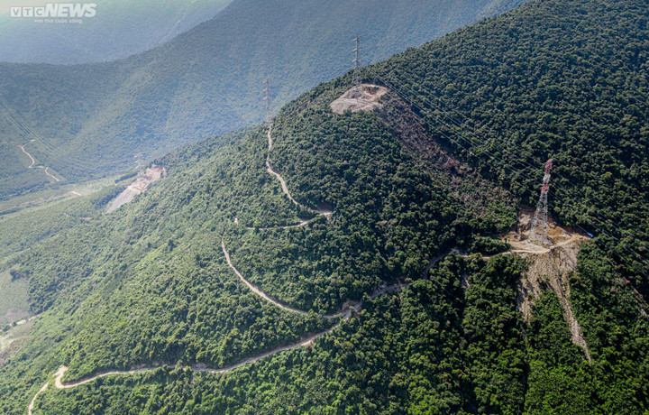 Hiểm họa sạt lở đất trong quá trình thi công đường điện Vũng Áng - Quảng Trạch - 12