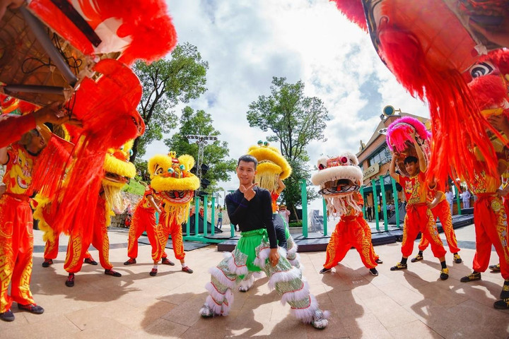 Sun World Ba Den Mountain tổ chức đêm hội trăng rằm với nhiều hoạt động hấp dẫn - 2