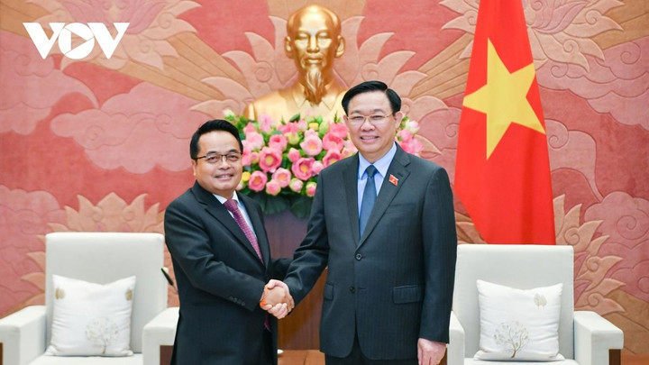 Chủ tịch Quốc hội Vương Đình Huệ tiếp đoàn Kiểm toán Nhà nước Lào - 1