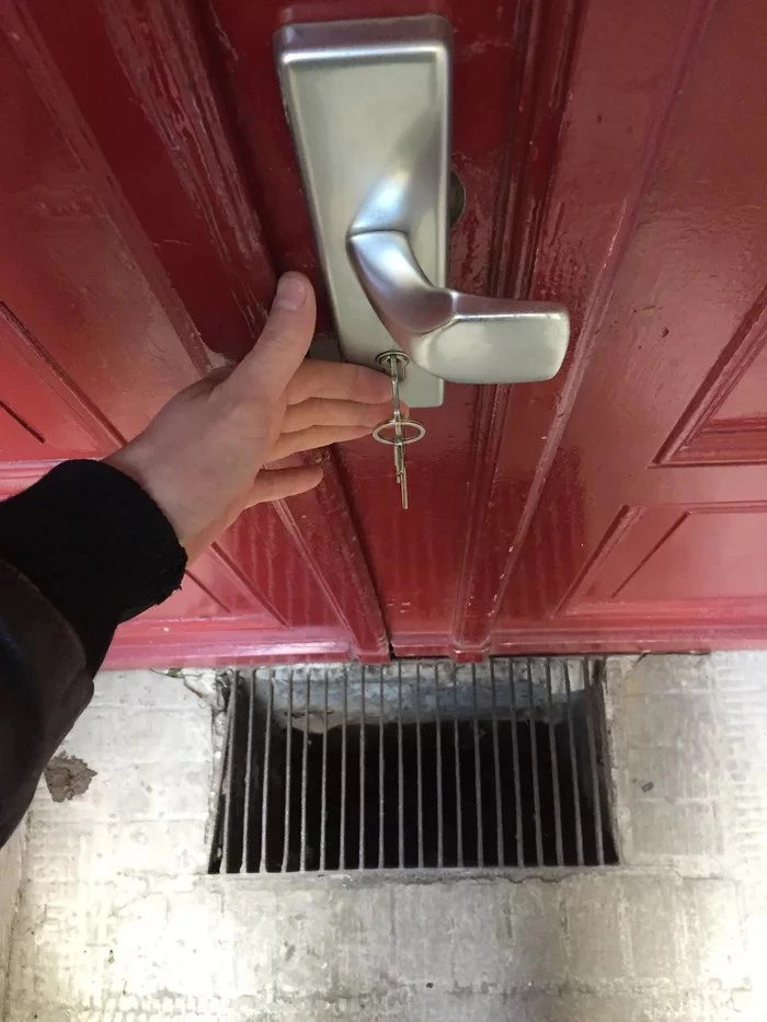 Những 'hệ thống an ninh' ngớ ngẩn đến không ngờ nhưng thật sự được áp dụng - 9