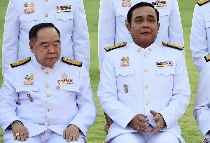 Bắt đầu xem xét số phận chính trị của ông Prayuth - 3
