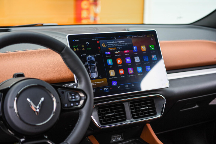 Cận cảnh VinFast VF 8 phiên bản thương mại - 9
