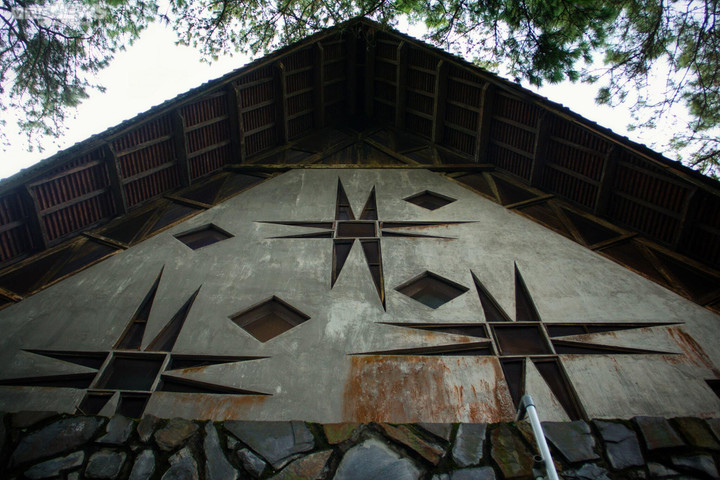 Ảnh: Khám phá nhà thờ gỗ mang kiến trúc nhà rông ở Đà Lạt - 7