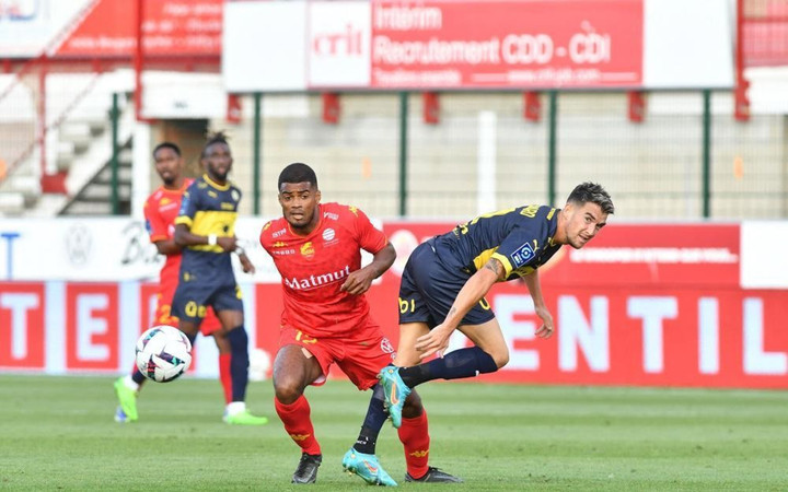 Tiền vệ trụ cột của Pau FC: ‘Chúng tôi như trút bỏ gánh nặng’ - 2