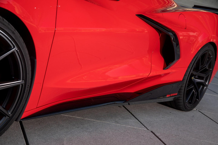 Chevrolet Corvette C8 mạnh mẽ hơn với gói độ của SlyStyle - 4